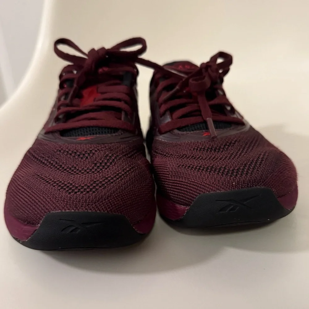 Reebok Nano x5 Women’s Gym shoes size 6 Black Cherry Retro Red like new worn 2x